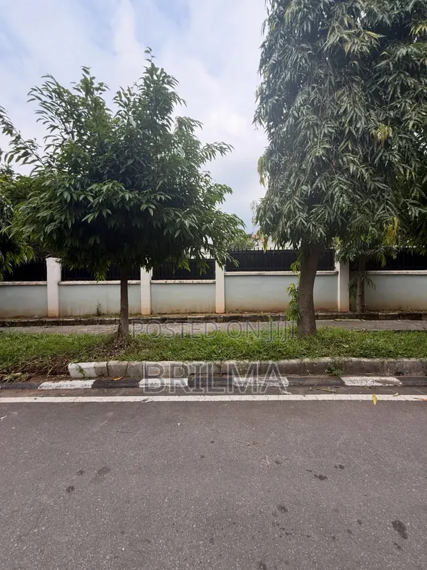 Filin Zama na 3200sqm don Siyarwa a Maitama, Abuja - 1