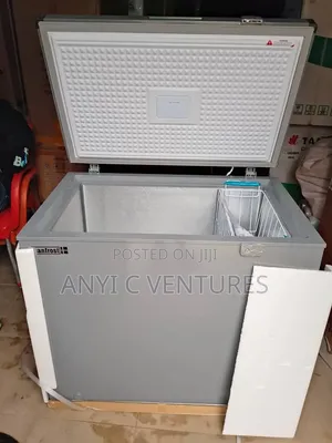 Scanfrost 250L Chest Freezer - Brand New