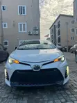 2018 Toyota Corolla SE (1.8L) Fari - 1