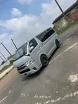 Toyota HiAce 2010 Silver - 4