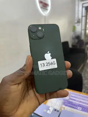 Apple iPhone 13 128GB Used