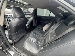 2015 Toyota Camry XLE Sedan (3.5L V6)