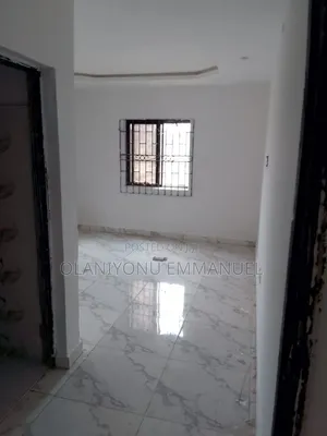 Falo Mai Fadi na Dakuna 2 na Short Let a Ogba, Lagos