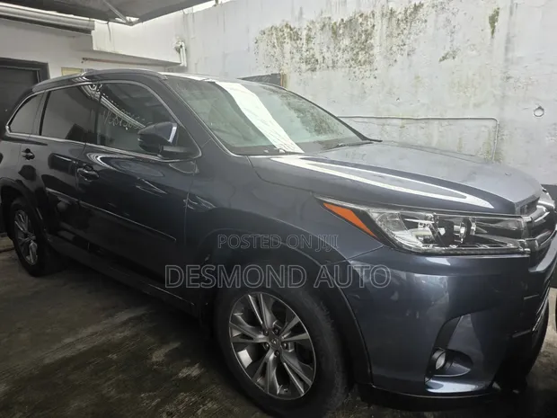Toyota Highlander 2015 XLE Shuɗi - 1