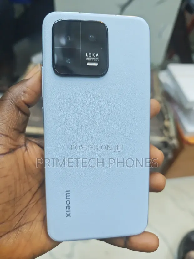 Xiaomi 13 256GB Blue - 1