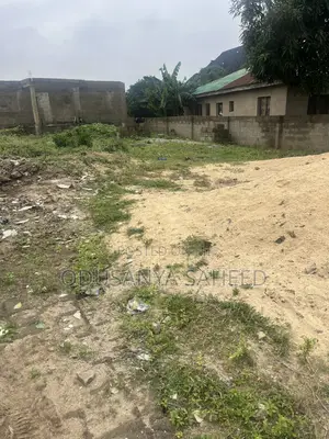 3 Bedroom Flat En-suite on Full Plot - Ibeshe, Ikorodu