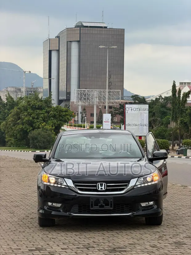 2015 Honda Accord Touring V6 Sedan - Foreign Used - 1