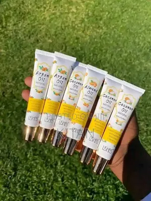 Ushas Clear High Shine Lip Gloss