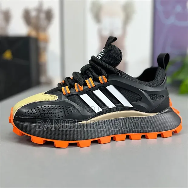 High Quality Canvas and Leather Sneakers - Brand New - 1