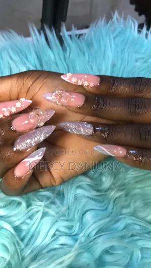 Nail Technician - SSCE Holder
