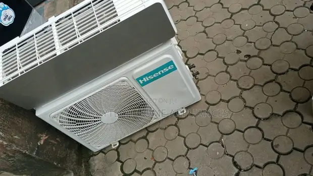 Hisense 1.5HP Low Voltage Air Conditioner with Remote - 1