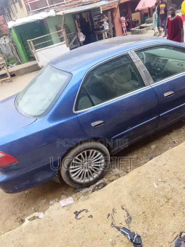 Honda Accord 2000 Blue - 1