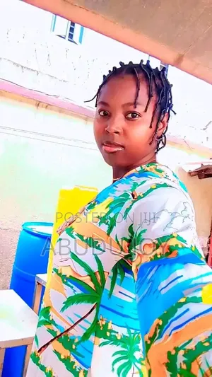 Abudu Joy - CV Kula da Yara da Kula da Jarirai