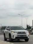 2019 Toyota Highlander XLE - 2