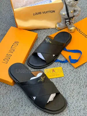 Louis Vuitton Classic Slippers - Baki