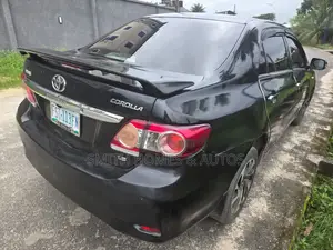 2010 Toyota Corolla LE Sedan