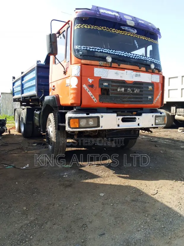 MAN Diesel Commander Tipper Truck - 1