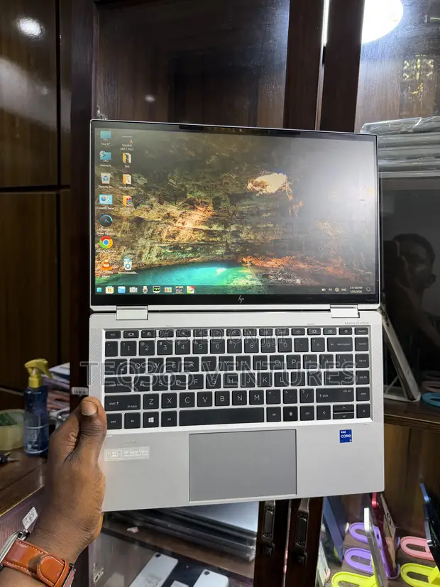 HP EliteBook 1040 G8 Laptop - 14" Intel Core i7, 16GB RAM, 512GB SSD - 1