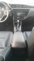 Toyota Corolla XSE Sedan ta 2017 - 5