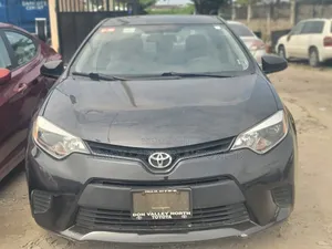 2014 Toyota Corolla LE Sedan - Foreign Used