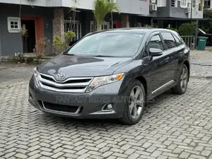 2015 Toyota Venza XLE Gray