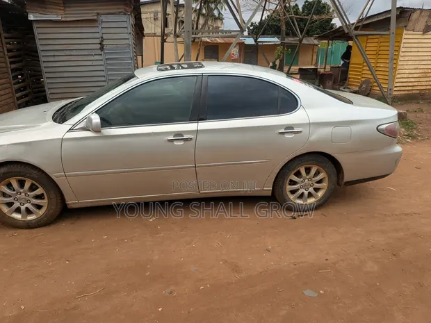 Lexus ES 330 2005 Gray - 1