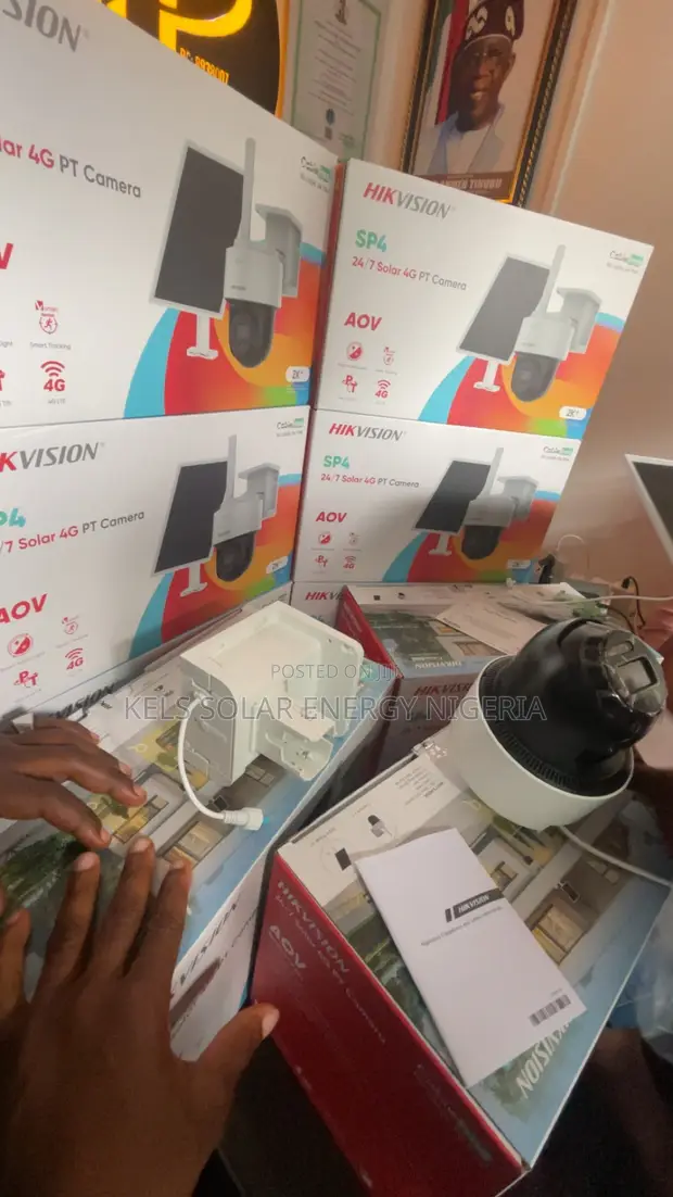 Hikvision SP4 Kamara ta CCTV mai Amfani da Hasken Rana - 1