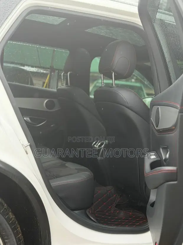 Mercedes-Benz GLC43 AMG 2017 White - 1