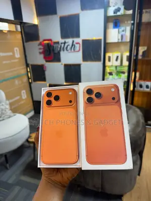 Apple iPhone 17 Pro Max 256GB Orange (Used)