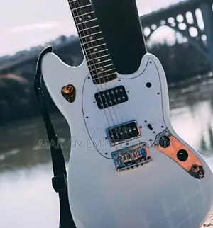 Guitar Pick Holder - Mai Dama, Baki