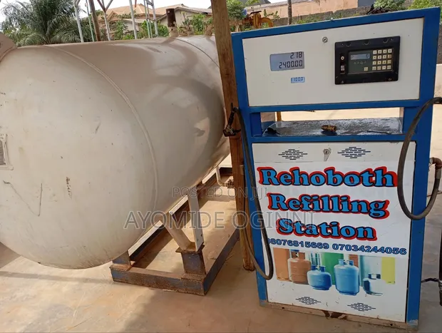 Complete 1.3 Ton LPG Tank with Dispenser - 1