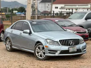 2013 Mercedes-Benz C300 Blue
