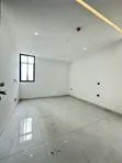 3 Bedroom Penthouse with BQ, Elevator & Gym in Lekki Phase 1 - 4
