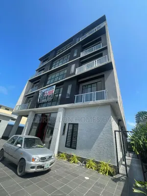 1 Bedroom Apartment da Pool & Elevator a Orchid, Lekki