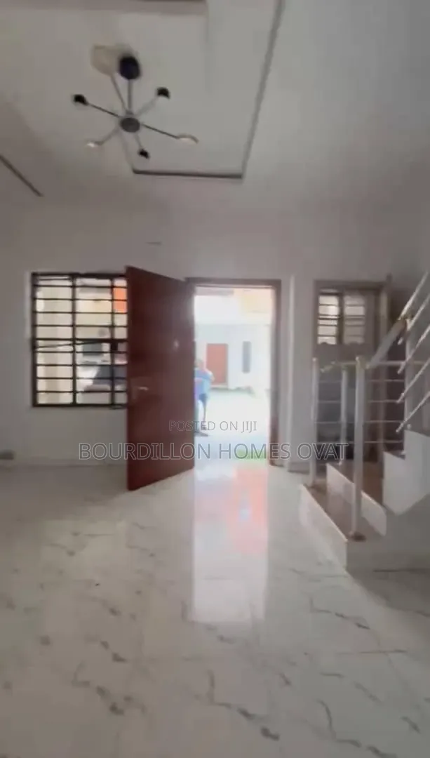 3-Bedroom Duplex for Rent in Ikota Villa Estate - 1