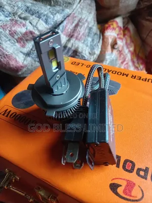 H4 M20 Super Beam Headlight