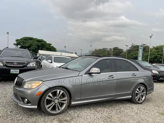 Mercedes-Benz C350 2010 Gray - 1