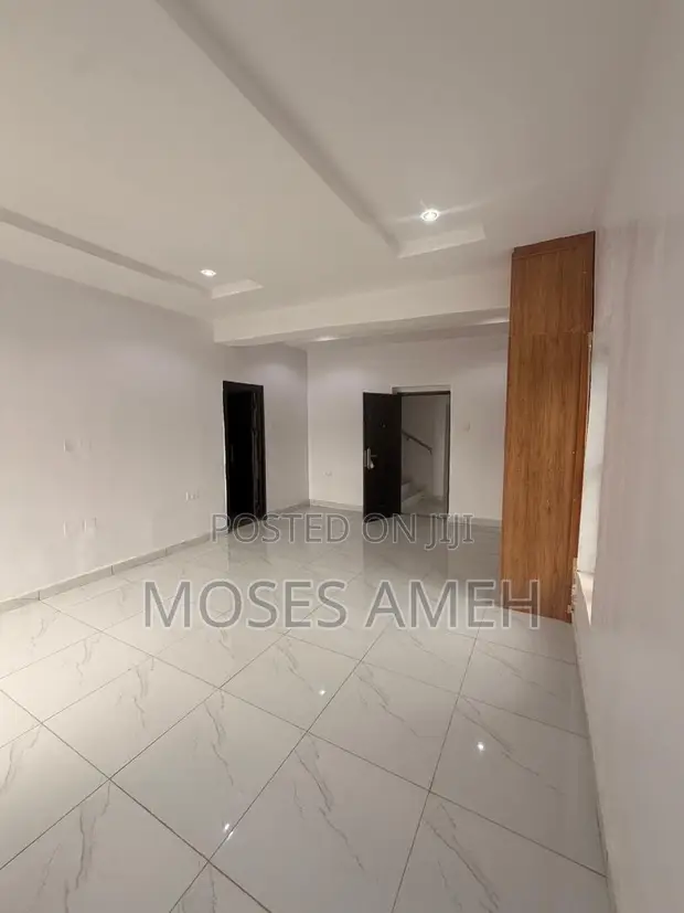5-Bedroom Duplex for Rent in Mabushi, Abuja - 1
