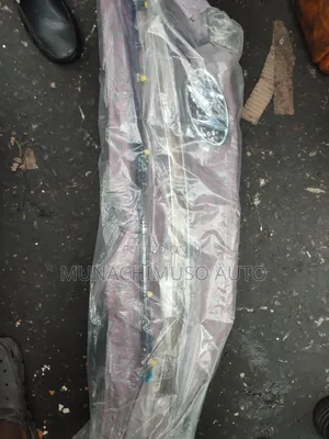 Gurin Gaba na Hyundai Azera 2012/13
