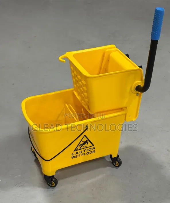 Yellow 20L Commercial Mop Bucket da Side-Press Wringer - 1