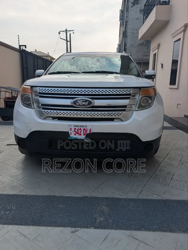 2013 Ford Explorer XLT 4dr 4x4 (3.5L V6) - 1