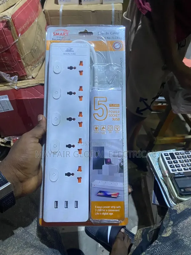 Smart England TLC85U 5-Way Soket Mai Tashoshi 3 na USB - 1