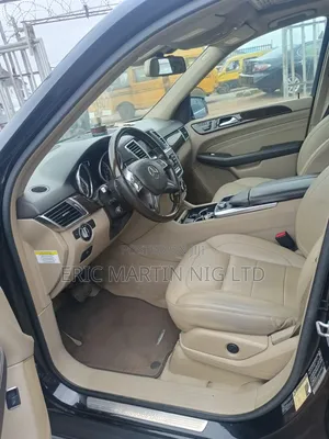 Mercedes-Benz M Class 2015 Black