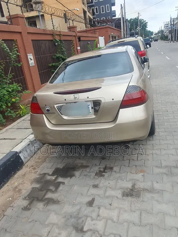 Honda Accord 2007 Gold - 1
