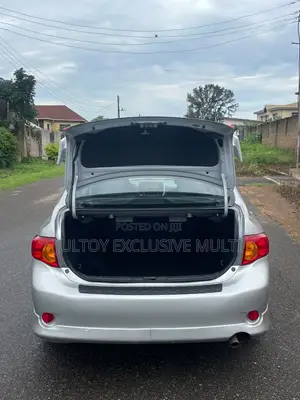 2010 Toyota Corolla S 4dr Sedan (1.8L) Silver