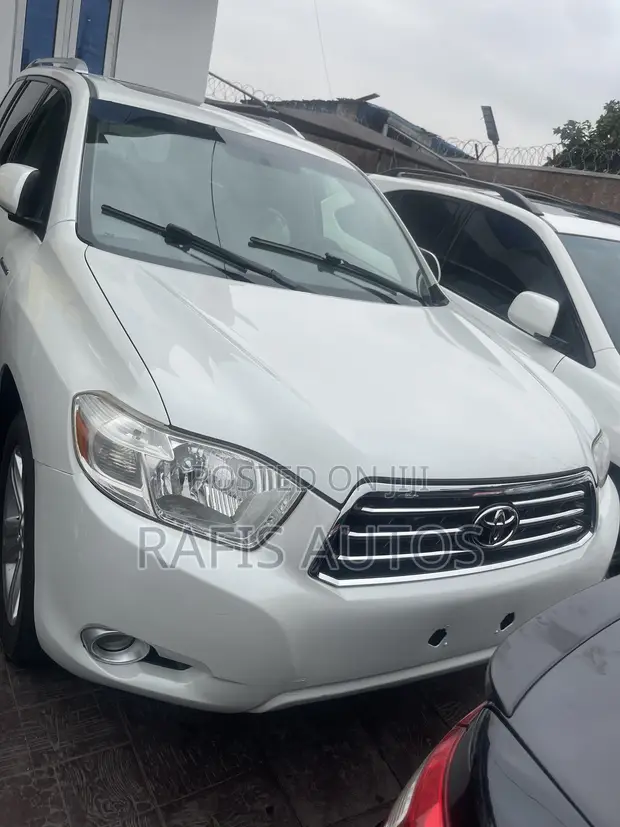 2009 Toyota Highlander Limited White - 1