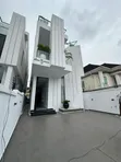 Furnished 5-Bedroom Duplex da Pool & Cinema a Lekki Phase 1 - 1