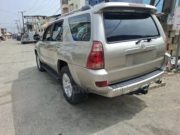 Toyota 4Runner Limited V8 4x4 2005 Zinari - 1