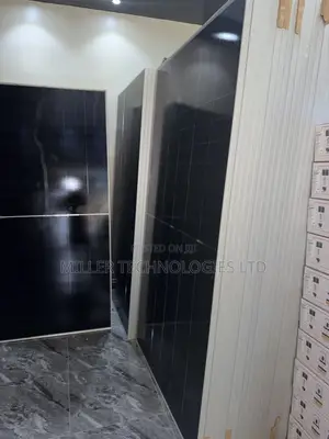 Jinko 720W Grade A Solar Panel