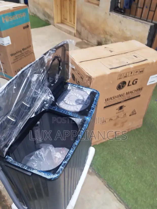LG 8kg Twin Tub Semi-Automatic Washing Machine - 1